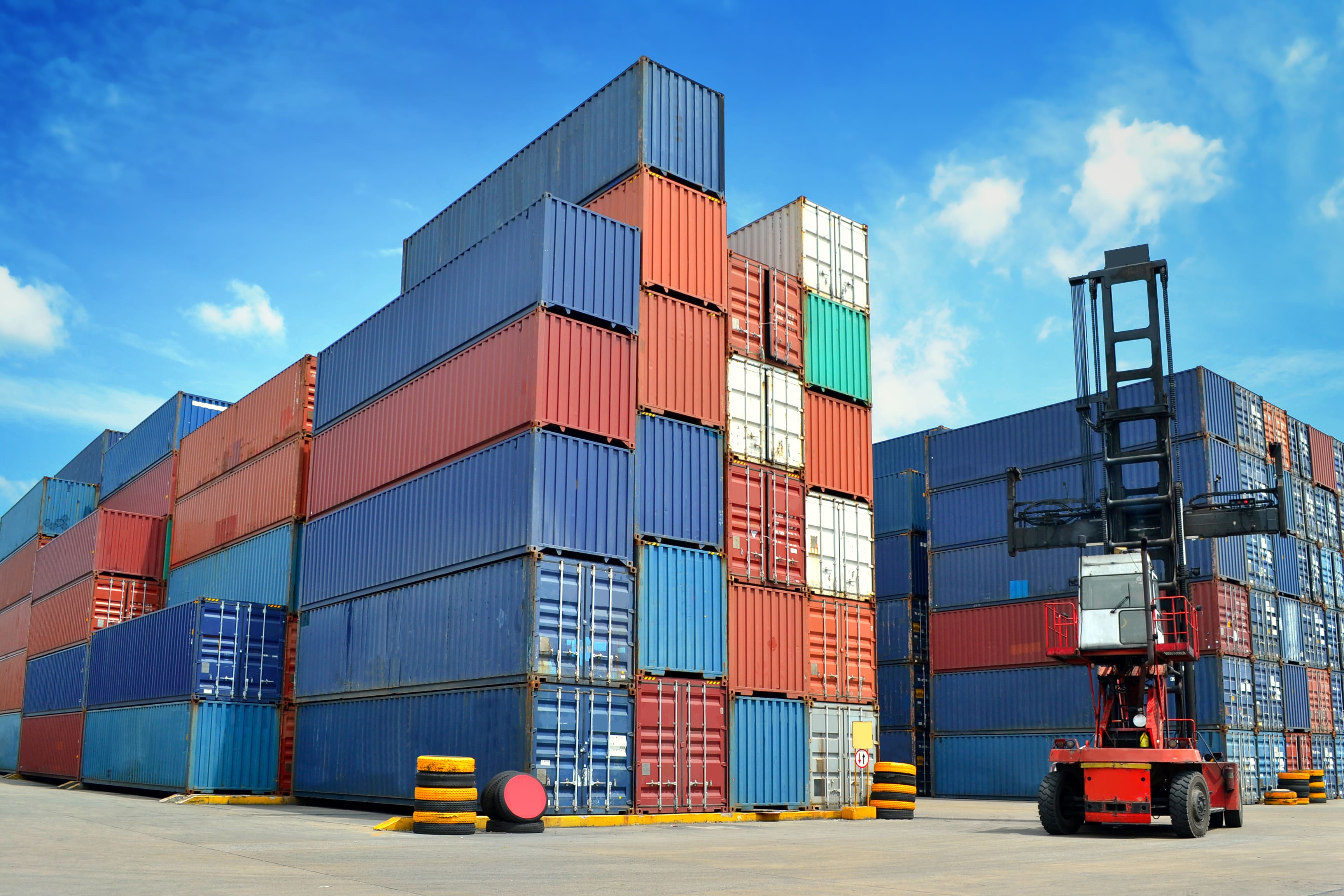 Container Hub With Forklift