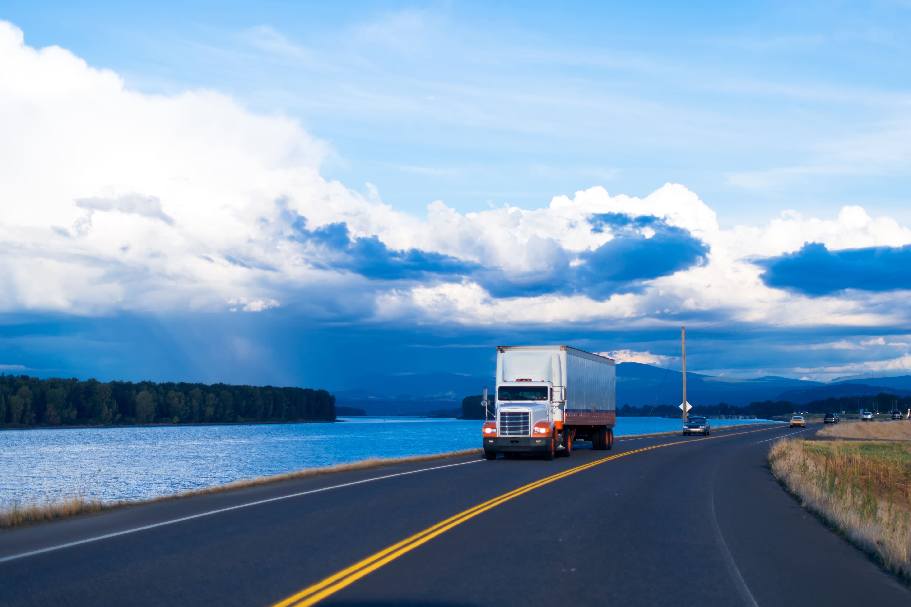 4 Drivers Of Tight Trucking Capacity Heading Into 2021