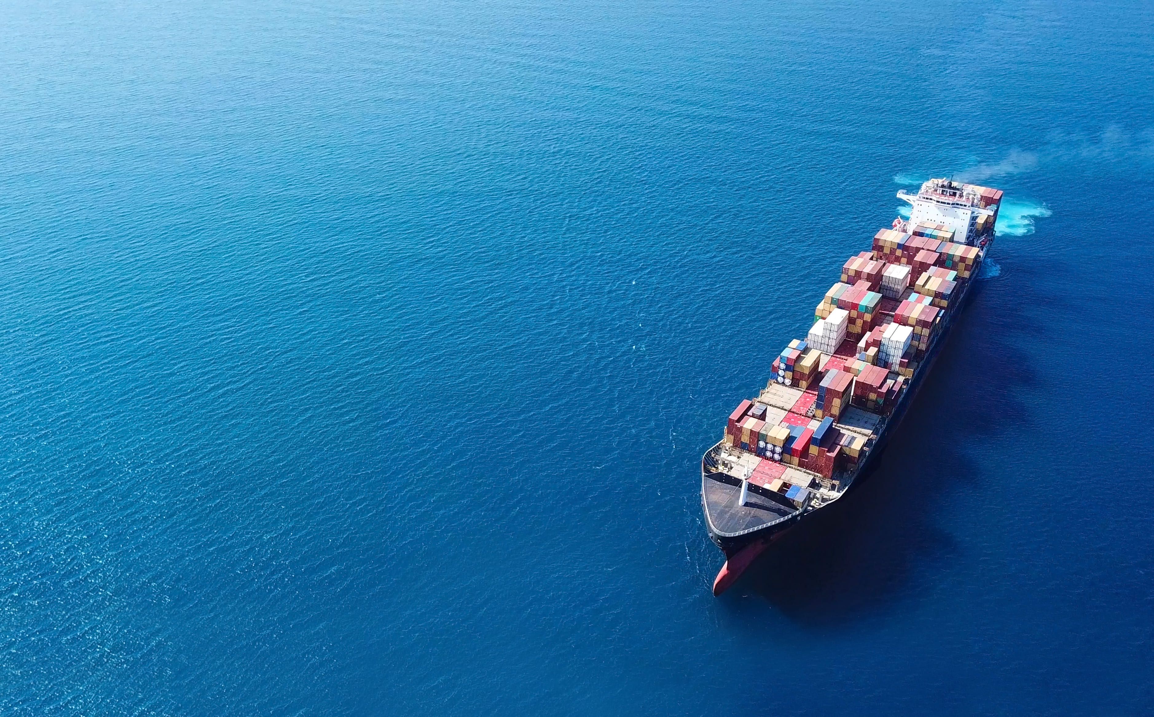 Building Resilient Maritime Transportation in Volatile Markets